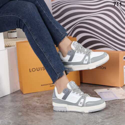 Lous Sneaker - Sepatu