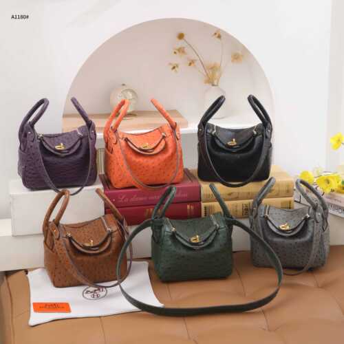 Hermes hot sale lindy 20cm